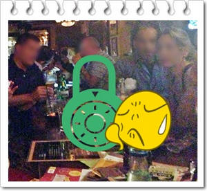 אילוסטרציה בכי על סגירת העסק