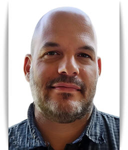 סוכן הביטוח הבכיר, ארז זמיר