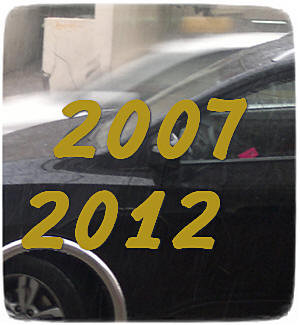 תמונת אילוסטרציה של רכב עם כיתוב שנים 2007 עד 2012