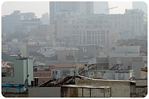 צילום אילוסטרציה של גגות תל-אביב